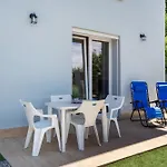 Σπίτι διακοπών Lilia *